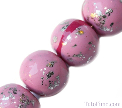 Perle Fimo rose feuille d'argent